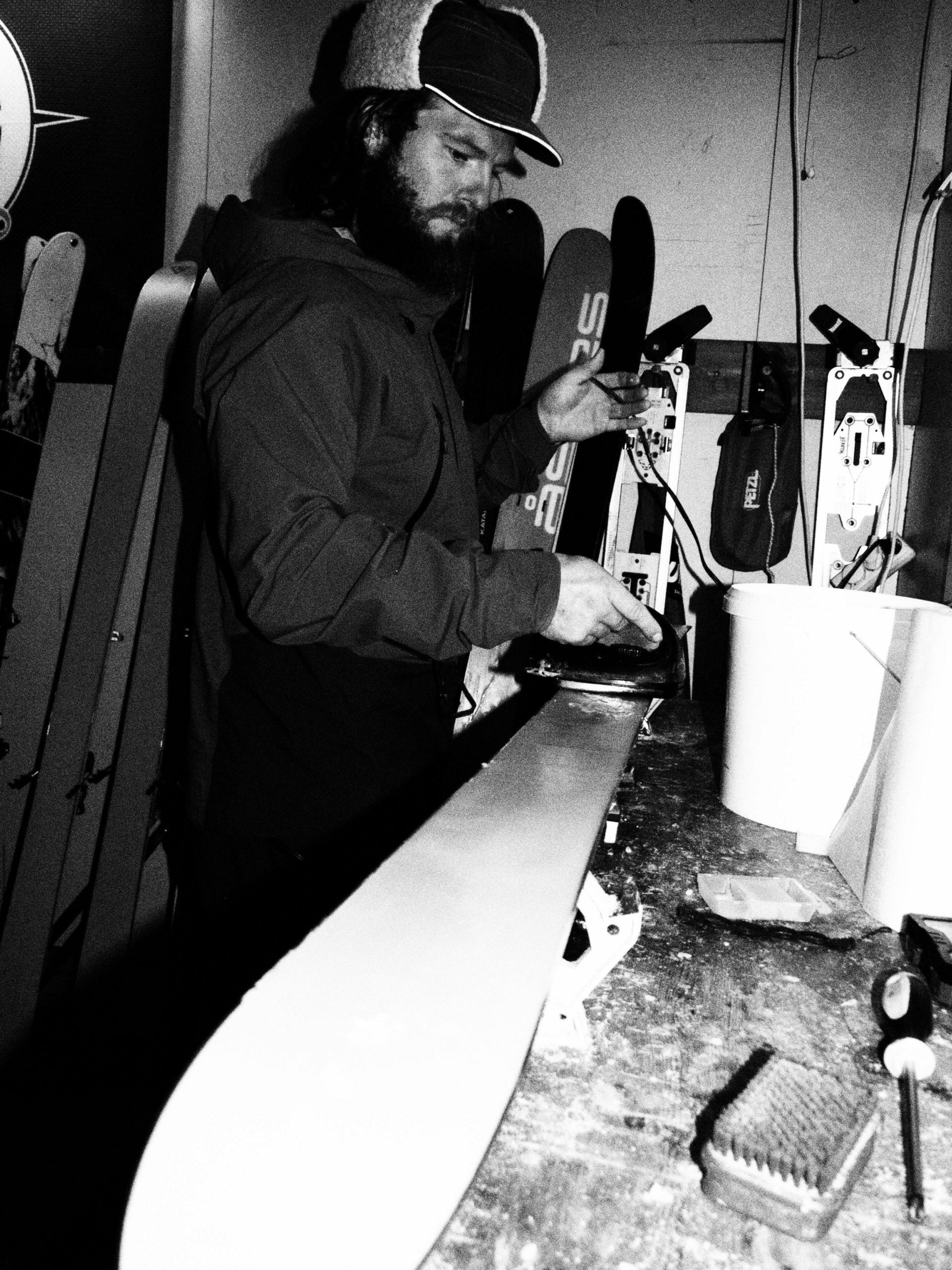 Prepping and waxing crosscountry skis for the backcountry simply